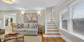 221 13TH AVENUE NE Gallery 7