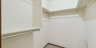 11805 Ashford Drive Gallery 36