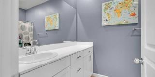 Beautiful Energy Efficient Hayward Townhome w/ Modern Updates Gallery 22