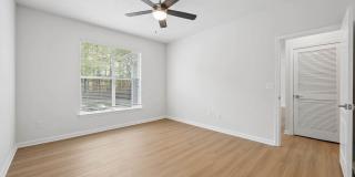 Lex Alpharetta Apartments Gallery 40