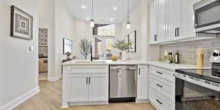 The Venue on South Main Gallery 6