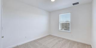 Modern Comfort in Avery Centre – Ready for You! Gallery 23