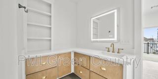 118 East Elgin Street Gallery 25