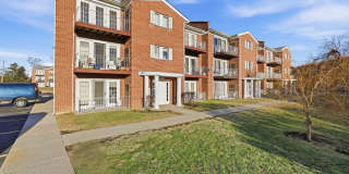 4180 Williamsburg Court unit: 301 Gallery 1