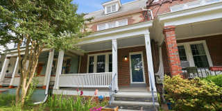 Glover Park Townhome | 4 Bed | 3.5 Bath | 2,500 Sf | Large Front Porch & Fenced-In Backyard w/ Deck Gallery 44
