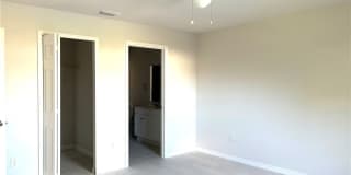 605 SE 14th Street Gallery 25