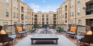 AMLI RidgeGate Gallery 21