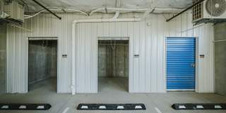 Grand Vista Gallery 44