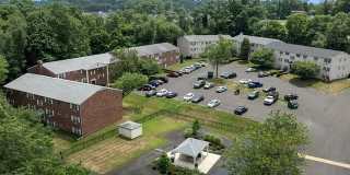 Westbury Gallery 16