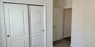 1283 Jamestown Drive Gallery 28