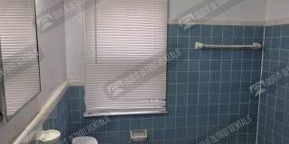 9526 Prest St Gallery 18