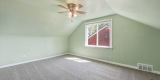 $1300 3 bedroom bungalow Gallery 23
