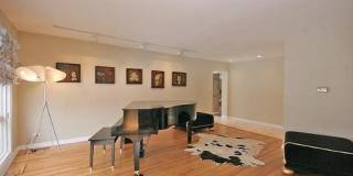 237 Sunset Drive Gallery 3