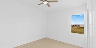 821 NW 37th Place Gallery 29
