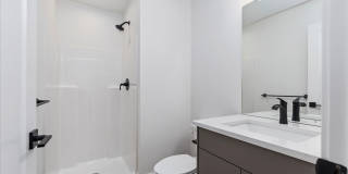 BRAND NEW 3 bed 3.5 bath townhouse Gallery 35