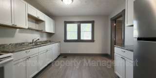 2434 W Gallery 4