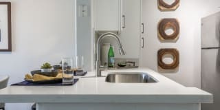 Avana Eastlake Gallery 6