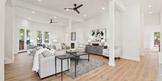 $11,995 - Stunning Executive Estate in Willow Glen $11,995 - Stunning Executive Estate in Willow Glen Gallery 70