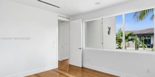 125 Hampton Ln Gallery 70
