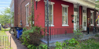 Beautiful Victorian Rowhome with Modern Updates – Available Now! Gallery 5