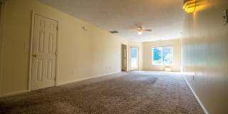 4 bedroom, 4 bath unit overlooking the Mon River - Available 08/05/2026 Gallery 6