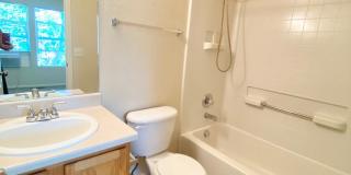 Beautiful South Lakewood Home with Updates, Space & Convenience! Available 8/10/2026 Gallery 10