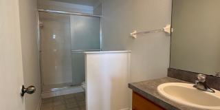 3 Bedroom Townhome in Gated Community Gallery 16