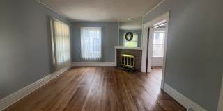 Large Single Family Five Bedroom Home! Large Single Family Five Bedroom Home! Gallery 5