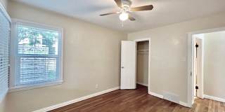 ADORABLE HOME IN HILLSIDE NEIGHBORHOOD! Gallery 19
