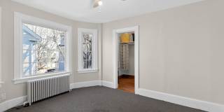 Charming 2BR apartment in Newport Gallery 13