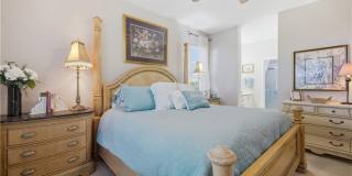 7054 Barrington Cir Gallery 16
