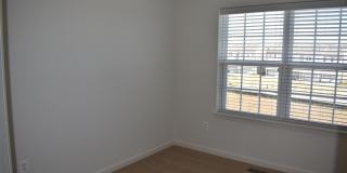 9421 ADELAIDE Lane Gallery 24