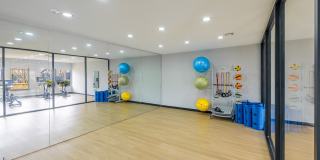 Willow Park Gallery 10