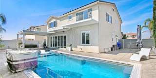 7719 Poppy Gallery 27