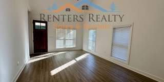 3 Bedroom House with Privacy Fence Gallery 26