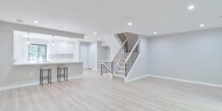 8748 RIDGE HOLLOW Court Gallery 1