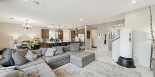rare hudson new construction home for lease! Gallery 7