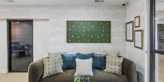 4550 Cherry Creek Gallery 44