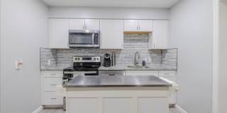ANNUAL RENTAL - 3 Bed, 2 Bath Fully Furnished Home Gallery 8