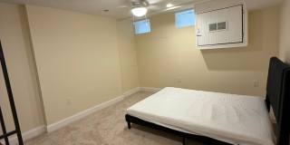 1729 North Caroline Street - Room 4 Gallery 1