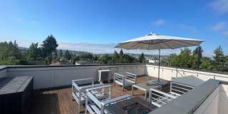 Ballard Townhome Gallery 16