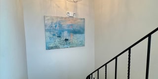 RENOVATED APARTMENT WITH IN-UNIT WASHER-DRYER & GARAGE PARKING! Gallery 24