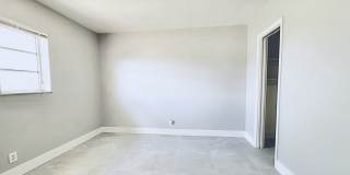 1007 W. Prospect Road Gallery 41