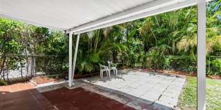 1107 El Rado Street Gallery 17