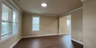 1774 Roth Street Gallery 5