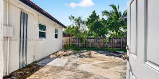 6240 SW 22nd Ct Gallery 38