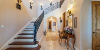 Gorgeous 5 Bedroom Home with sweeping views and pool Gallery 31