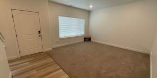 3104 1625 East Gallery 4