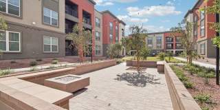 The Maddox Gallery 18