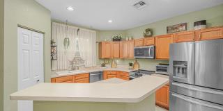 2036 SE Avon Park Drive Gallery 20